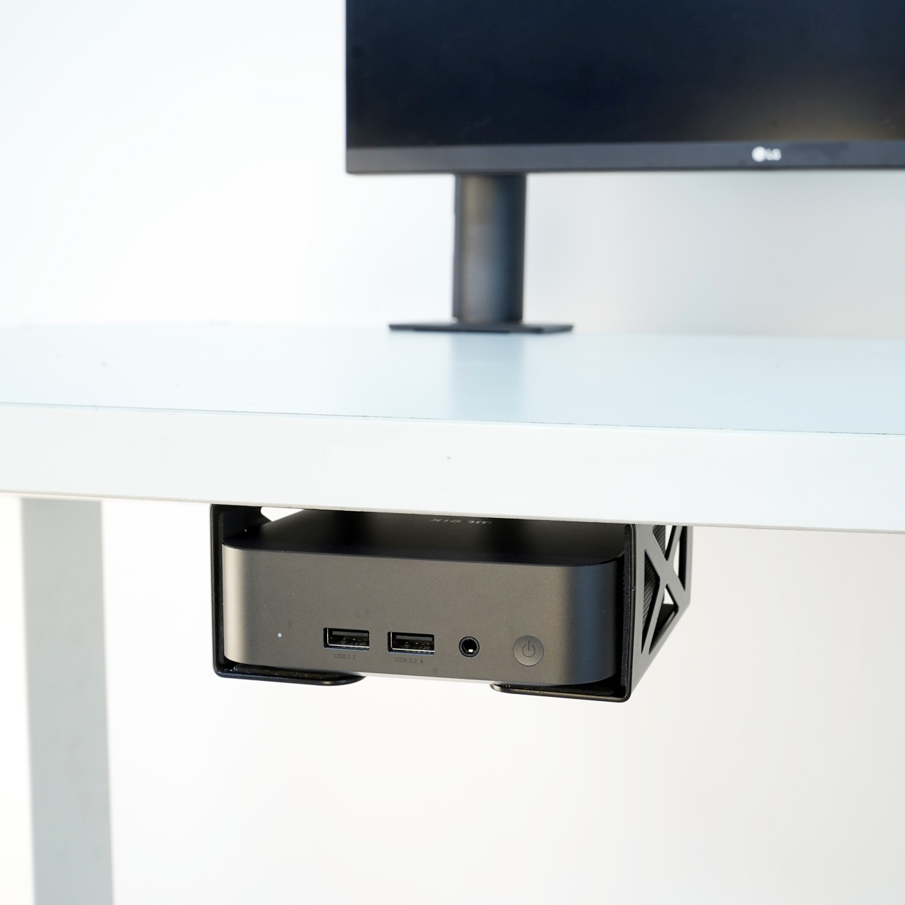 Under Desk Laptop/Mini PC Stor - Mini Pc Windows のレビューと価格